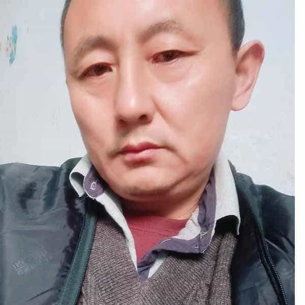 江苏52岁单身帅哥真诚找对象-通辽征婚相亲网