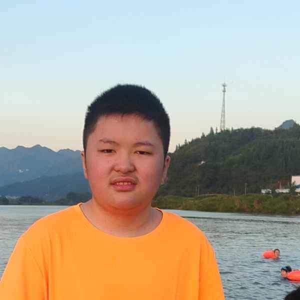 湖南20岁单身帅哥真诚找对象-通辽征婚相亲网