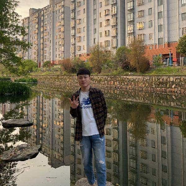 河南23岁单身帅哥真诚找对象-通辽征婚相亲网