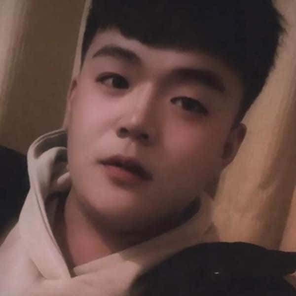 山东25岁单身帅哥真诚找对象-通辽征婚相亲网