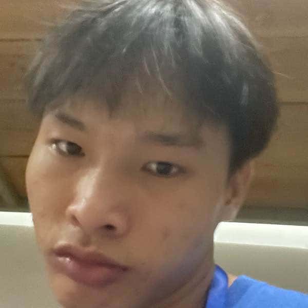 海南19岁单身帅哥真诚找对象-通辽征婚相亲网