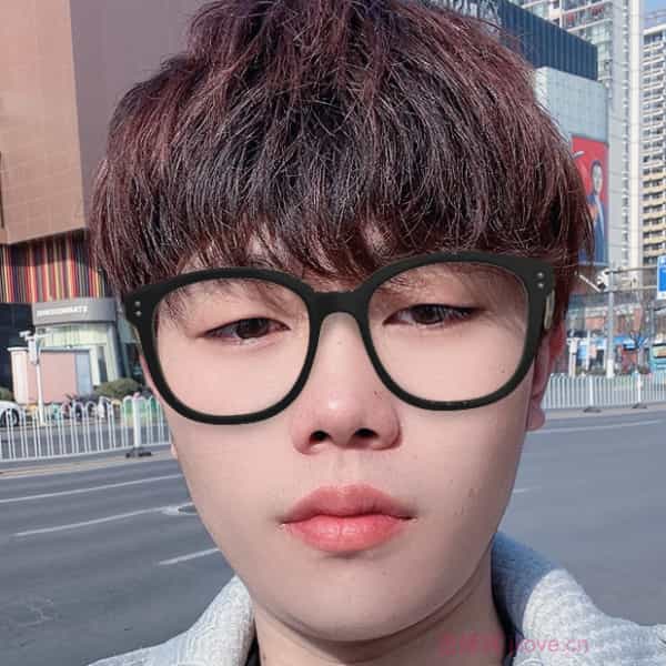 河南20岁单身帅哥真诚找对象-通辽征婚相亲网