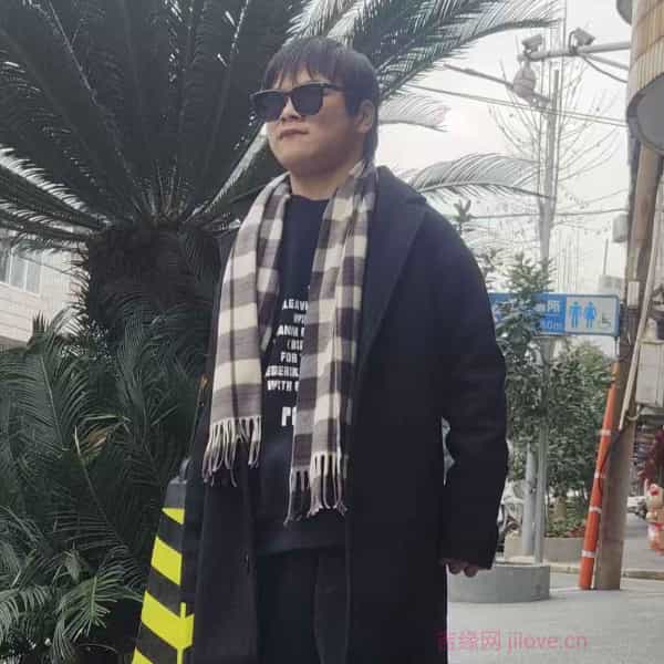 江西20岁单身帅哥真诚找对象-通辽征婚相亲网