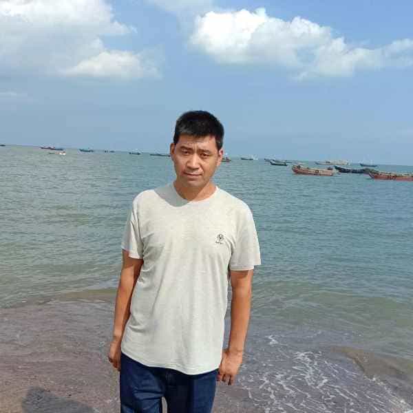 44岁岁辽宁单身帅哥 - 通辽吉缘网