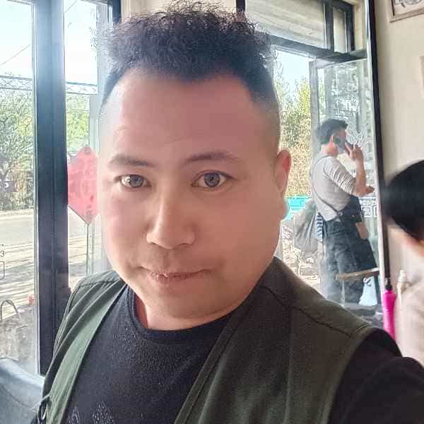 35岁岁山东单身帅哥 - 通辽吉缘网