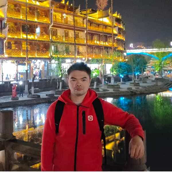 39岁岁广东单身帅哥 - 通辽吉缘网