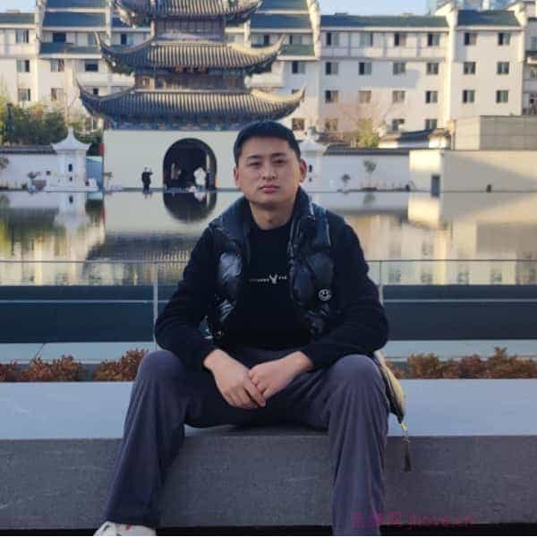 31岁岁湖北单身帅哥 - 通辽吉缘网